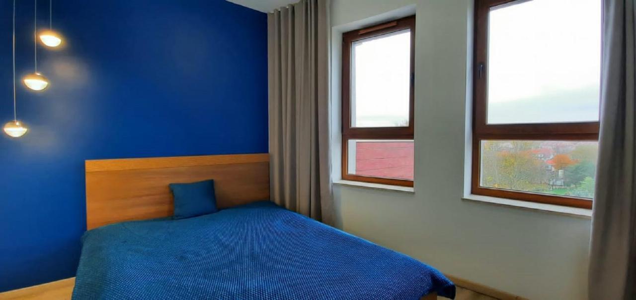 Almera Apartament *